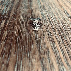 Retired Pandora Silver Feather Threaded Charm